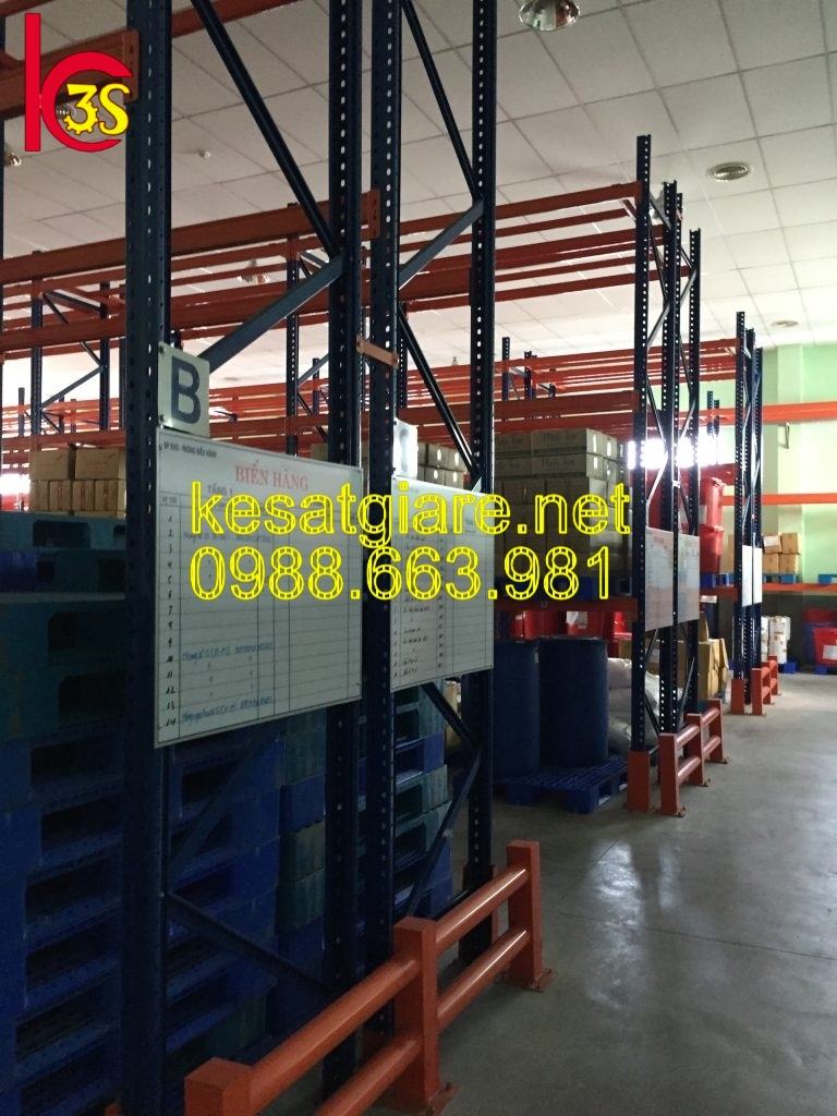 Kệ sắt để pallet công nghiệp