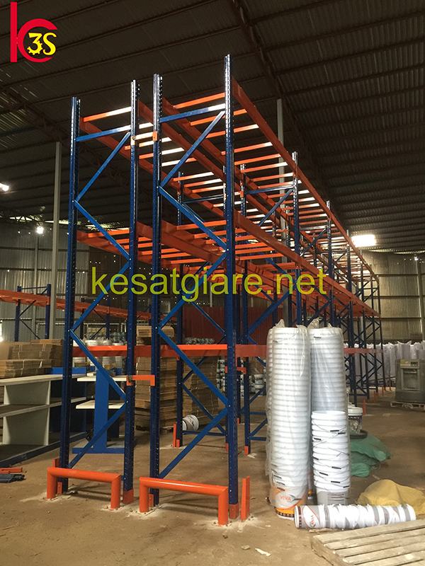Kệ sắt giá rẻ, kệ kho công nghiệp